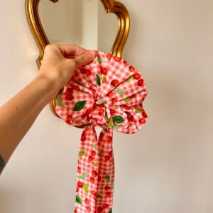 Maxi Chouchou avec lien motifs carreaux et cerise rouge